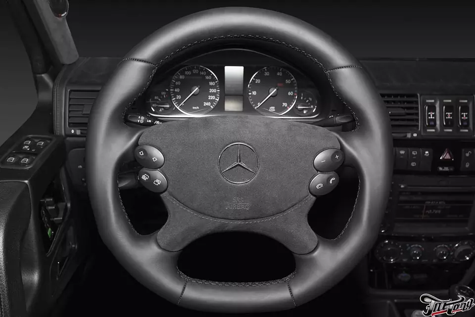 Mercedes G class. Изменение геометрии руля. Антихром кузова. Тюнинг фар.